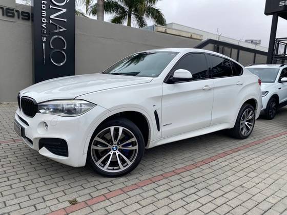 BMW X6 4.4 M SPORT 4X4 COUPÉ V8 32V BI-TURBO GASOLINA 4P AUTOMÁTICO
